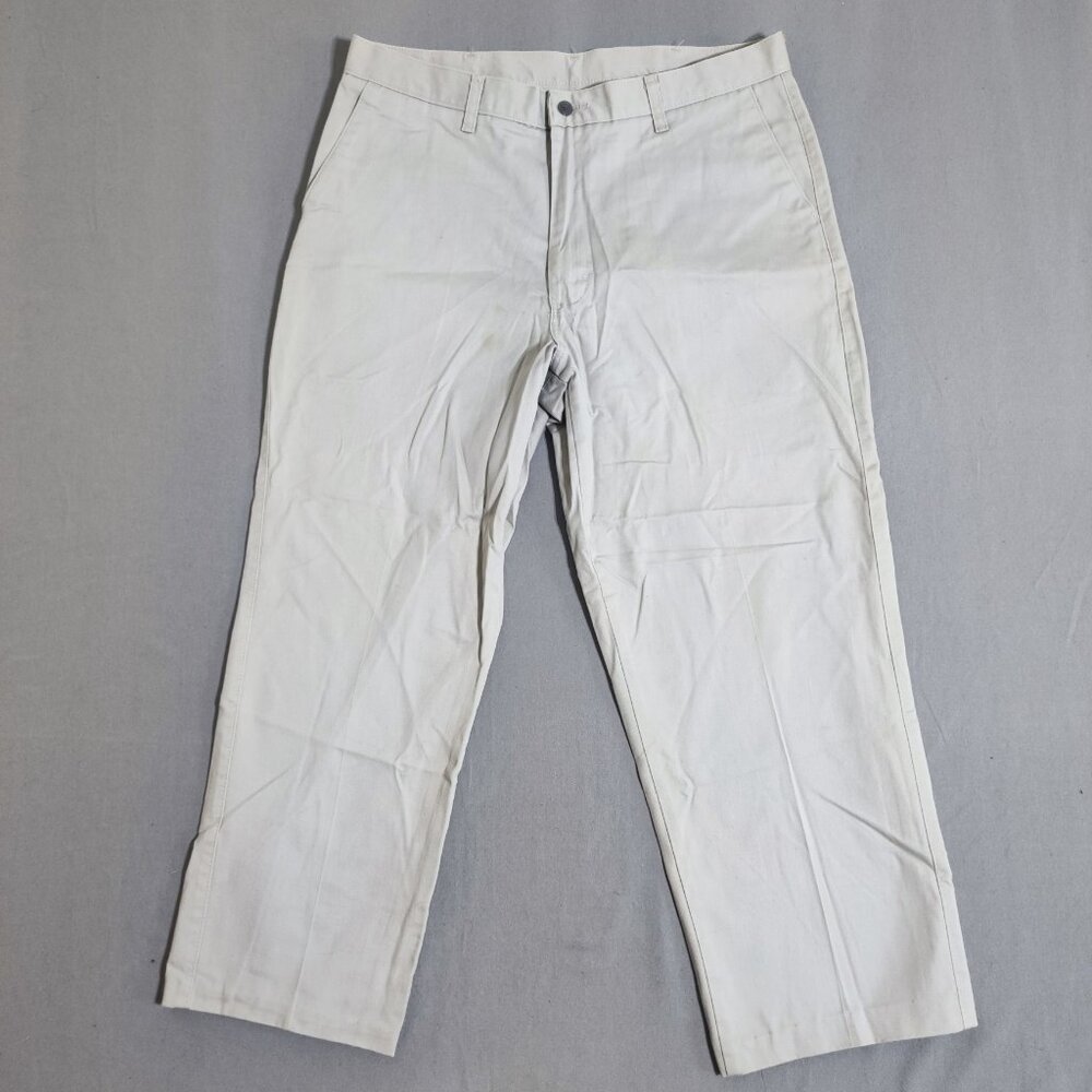Lee Performance Khakis pants men's size 36X27 creme colour casual street wear